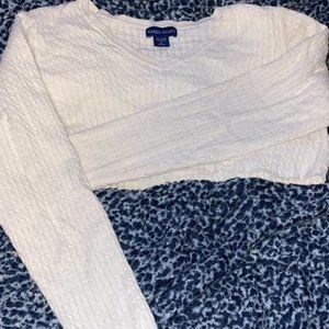 Crop-cut White Sweater